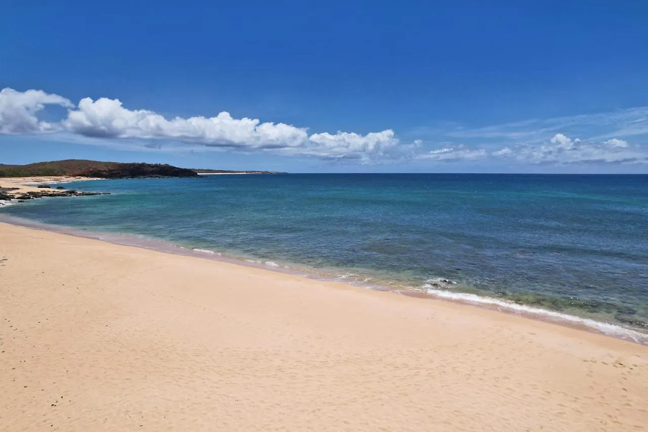 Molokai, Hawaii - Beautiful Beachfront Townhouse - Longterm Or Shorterm Rental Maunaloa United States