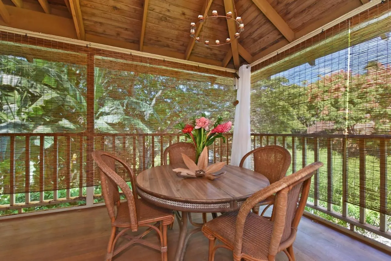Holiday home Molokai, Hawaii - Beautiful Beachfront Townhouse - Longterm Or Shorterm Rental Maunaloa