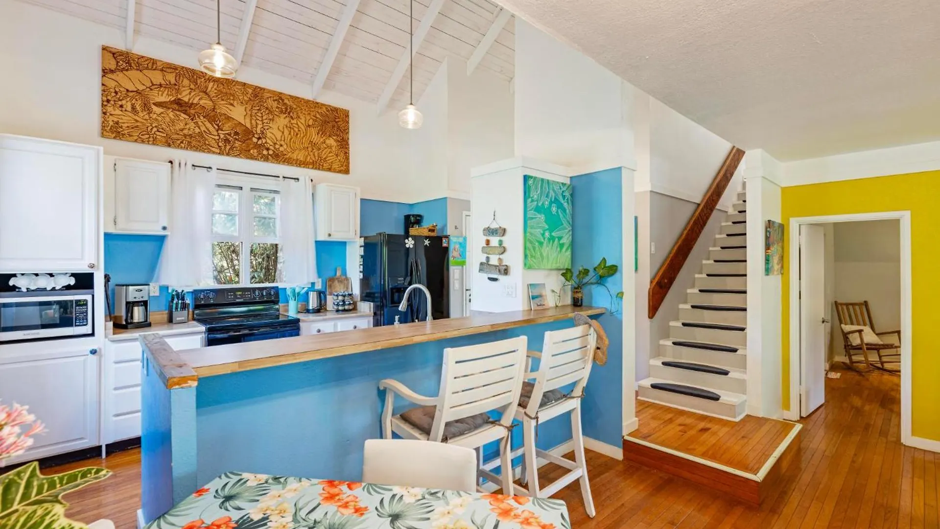 Molokai, Hawaii - Beautiful Beachfront Townhouse - Longterm Or Shorterm Rental Maunaloa 0*,  United States