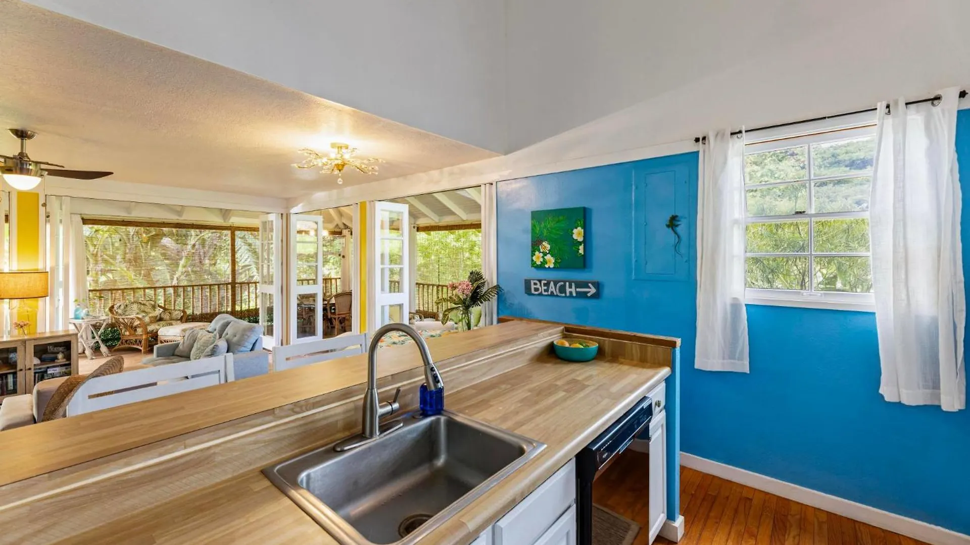 Molokai, Hawaii - Beautiful Beachfront Townhouse - Longterm Or Shorterm Rental Maunaloa 0*,