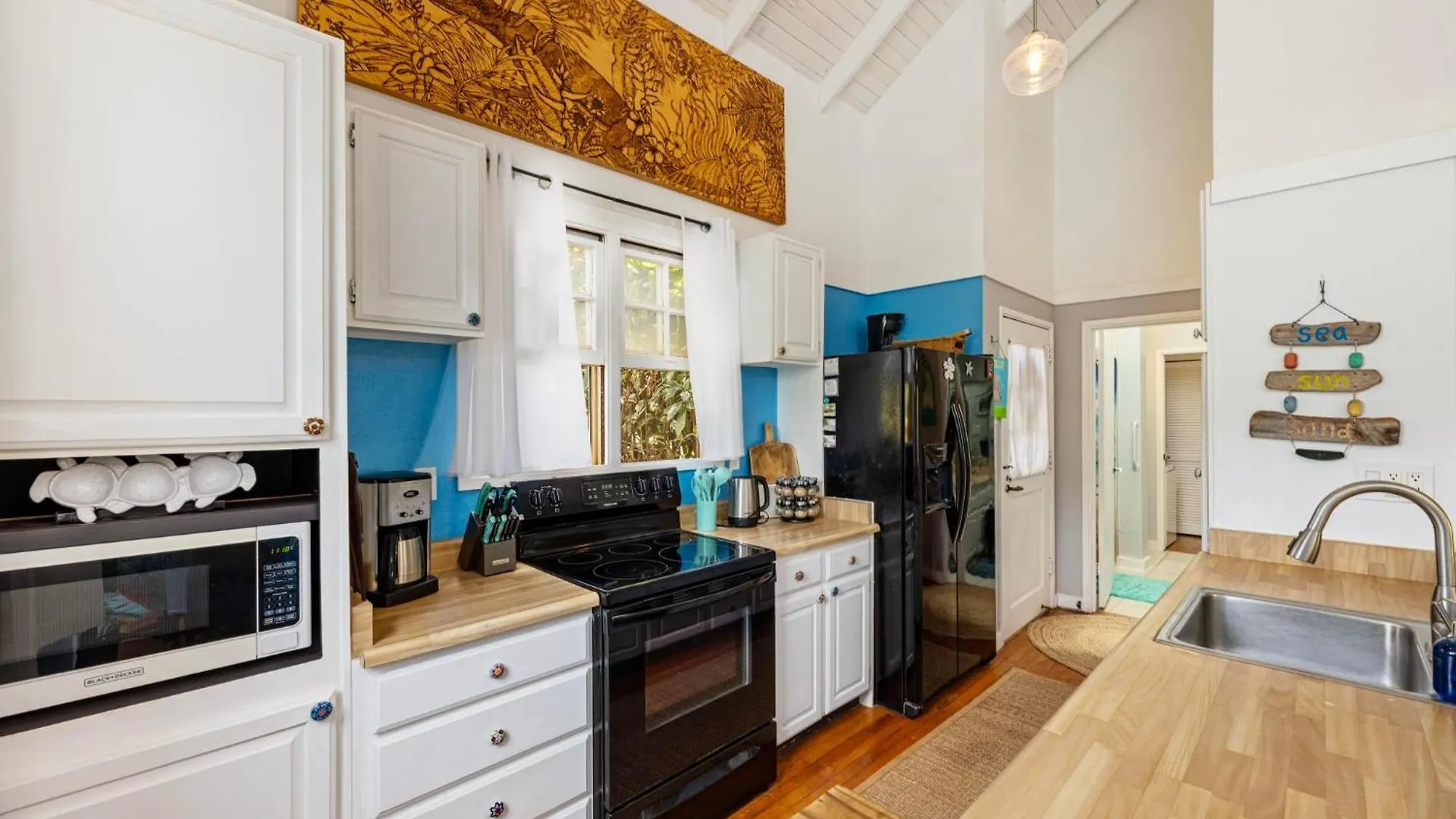 Molokai, Hawaii - Beautiful Beachfront Townhouse - Longterm Or Shorterm Rental Maunaloa Holiday home